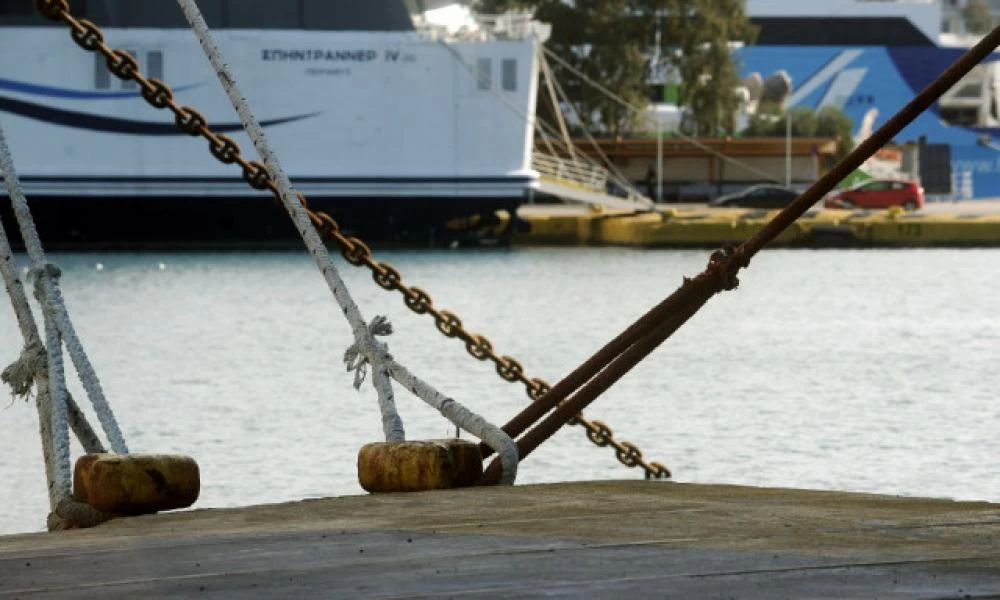 Δεμένα πλοία από σήμερα- Σε 48ωρη απεργία 13 ναυτεργατικά σωματεία